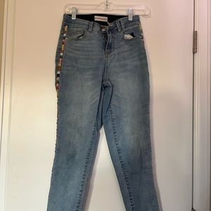 Skinny Jeans with Cute Side Stitching
